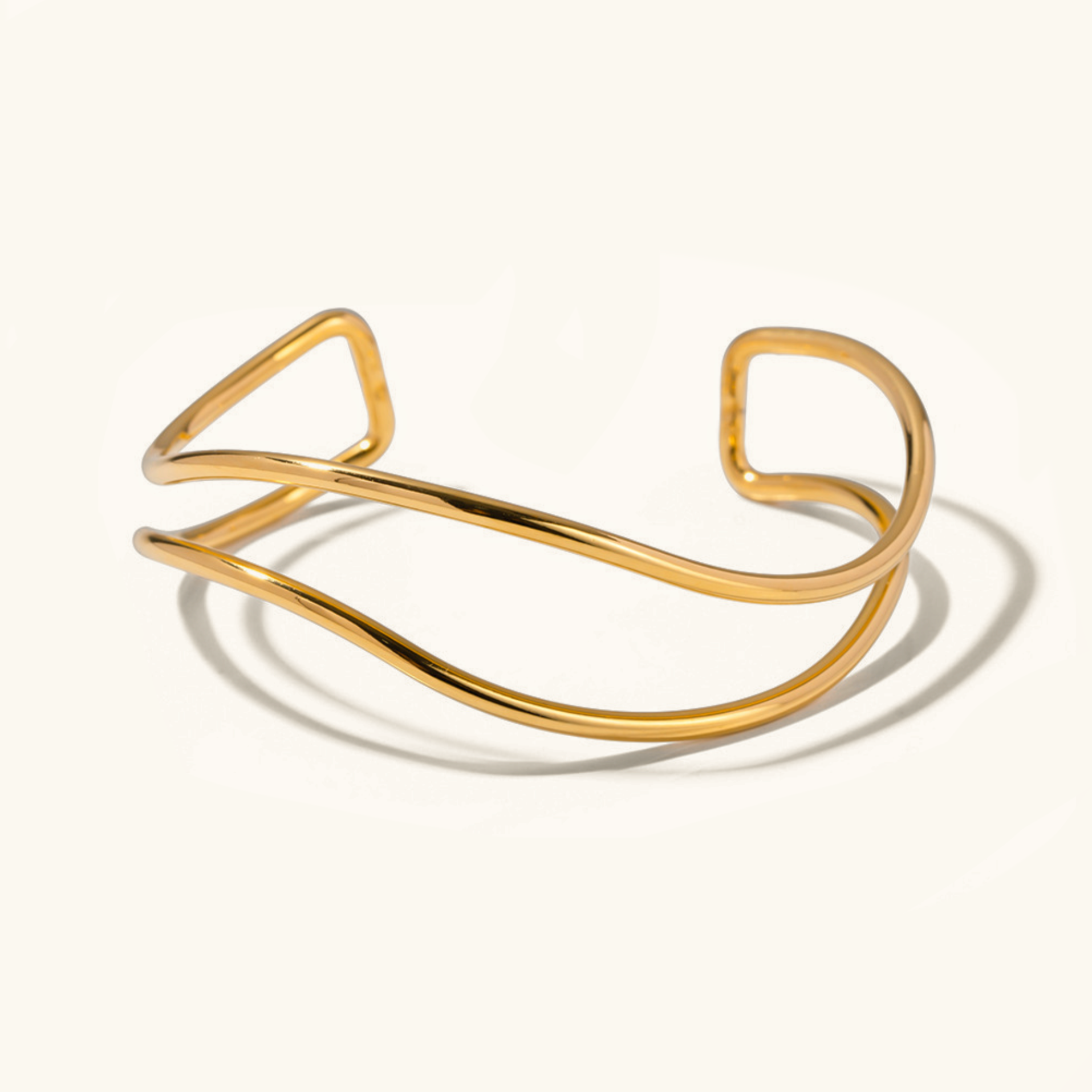 Dakota Gold Bracelet Image