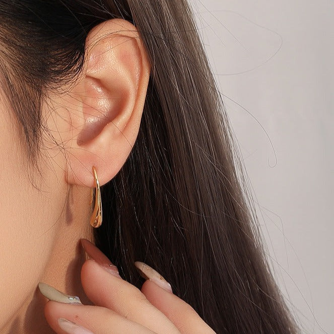 Tina Gold Earrings Image