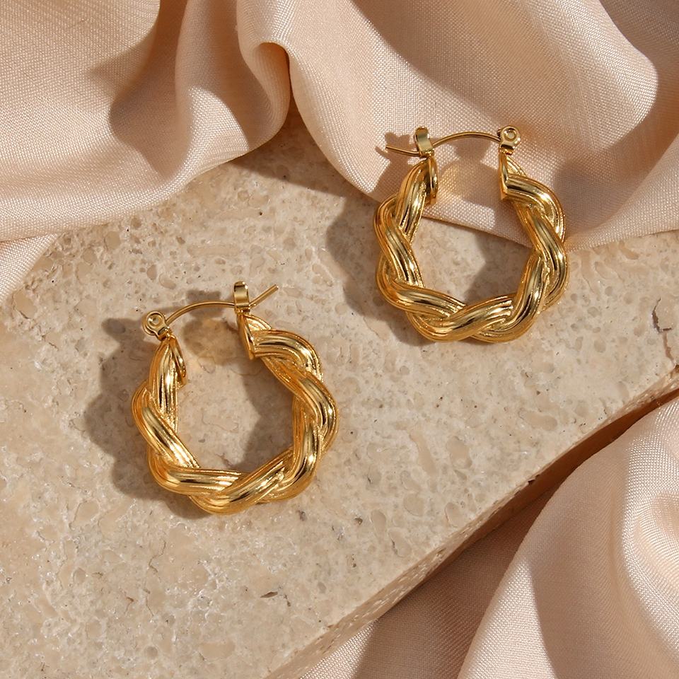 Layla Hoop Earrings Image