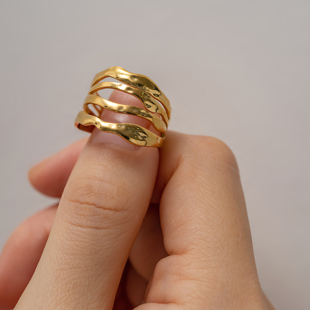 Cass Gold Ring