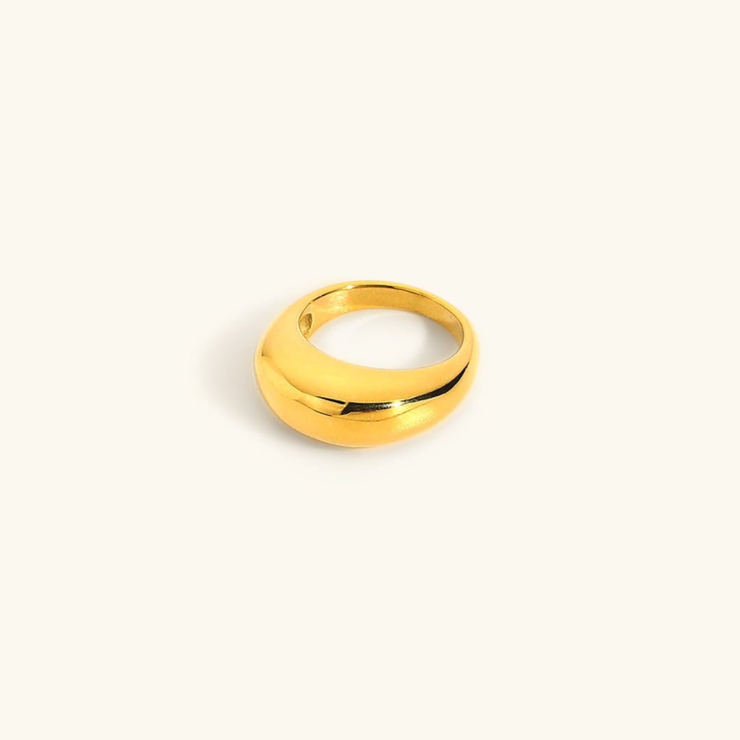 Anna Gold Ring Image