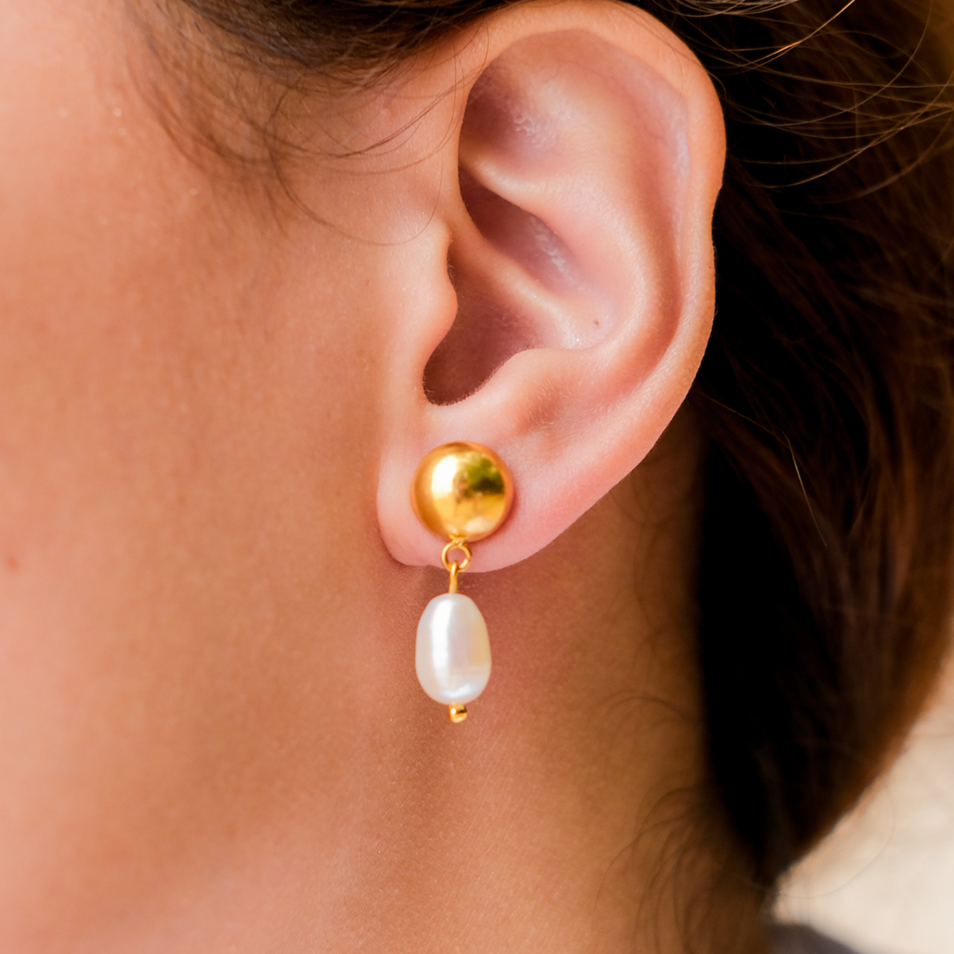 Cornelia Freshwater Pearl Earrings Image