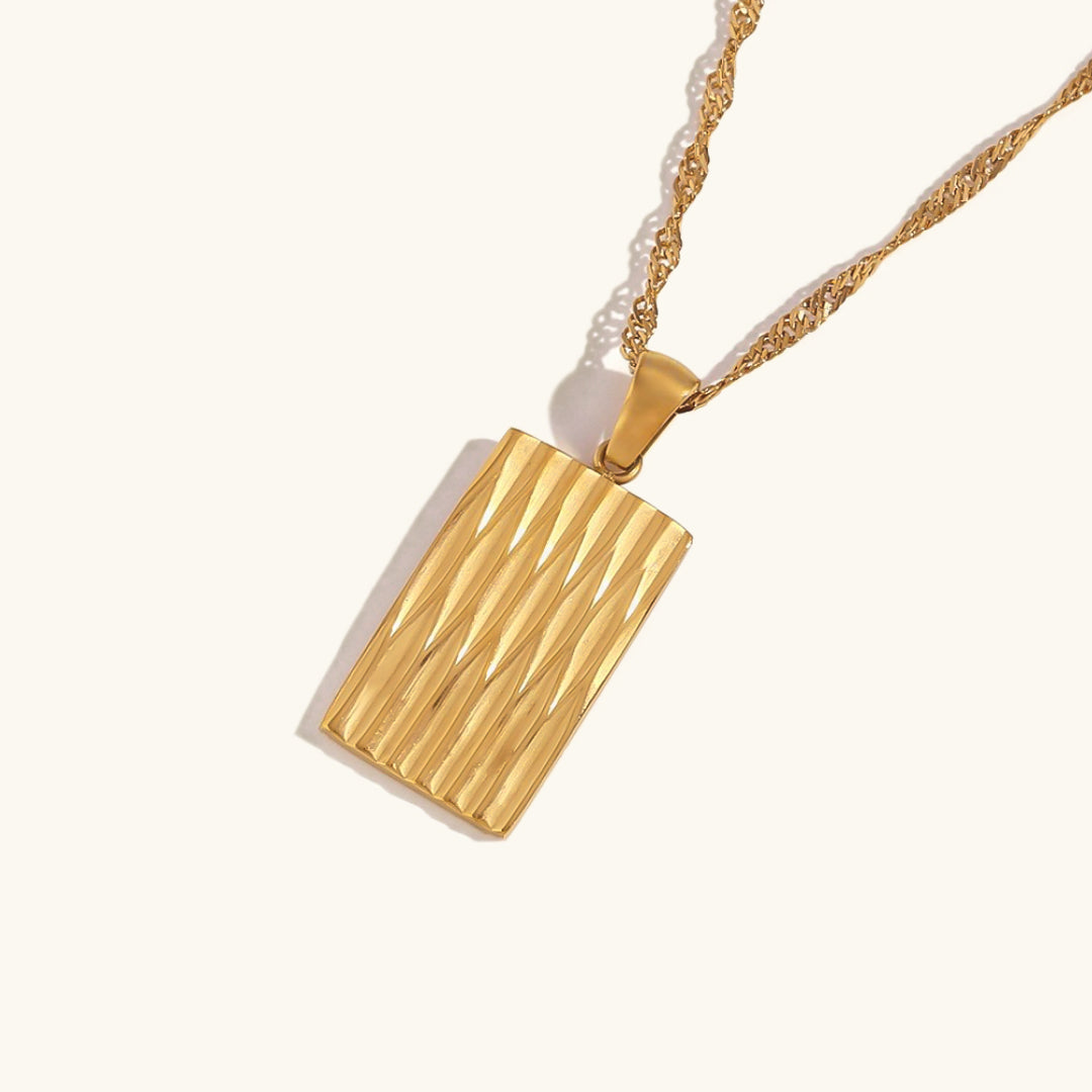 Dahlia Gold Necklace Image