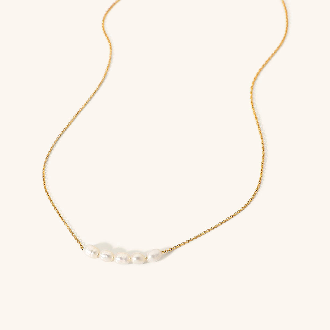 Elle Gold Pearl Necklace Image