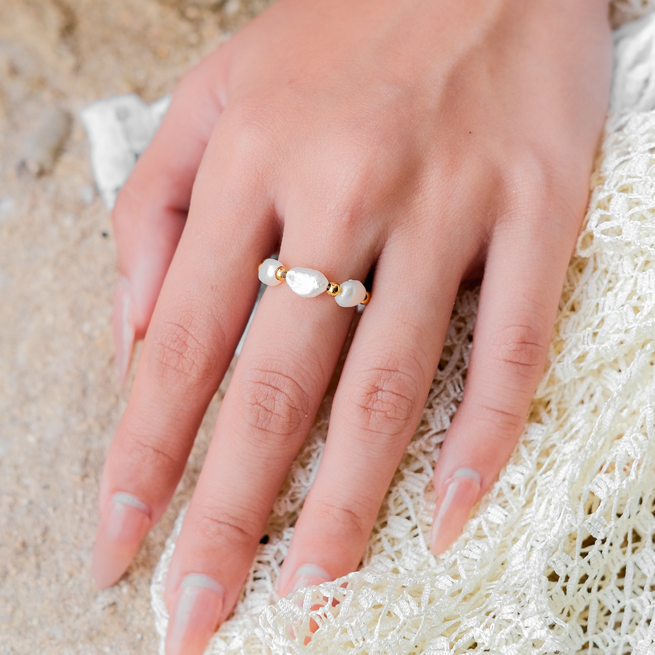 Fiji Pearl Band Ring Image