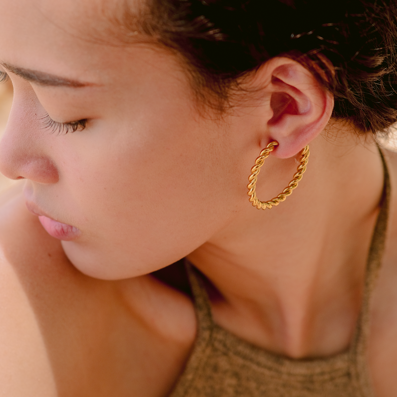 Gigi Twist Gold Earrings Image