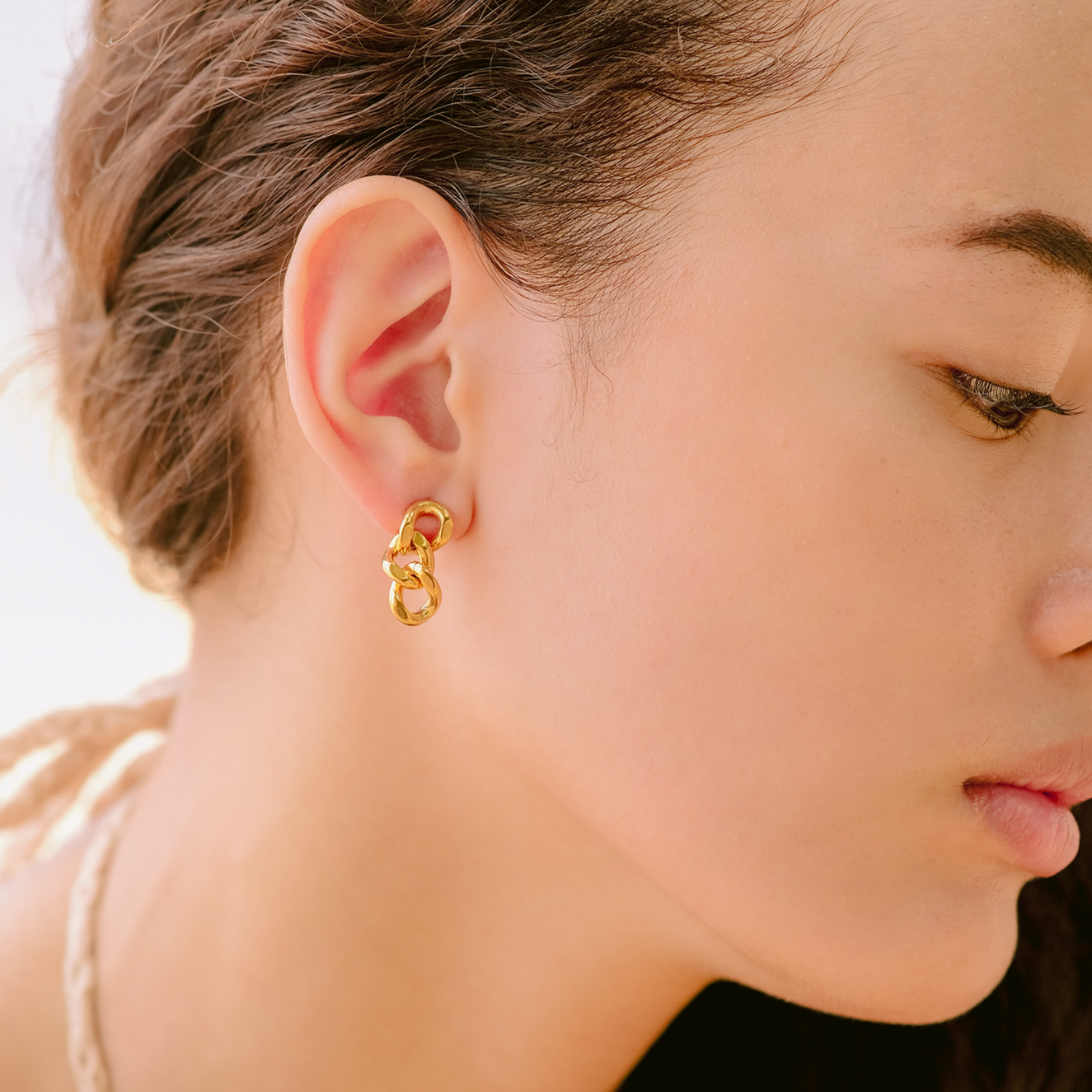 Giselle Gold Chain Earring Image