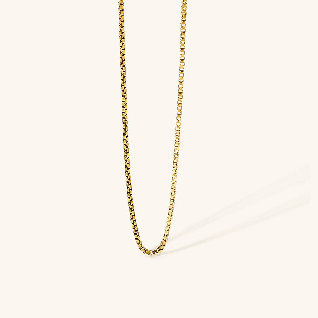 Geordyn Gold Chain Necklace Image