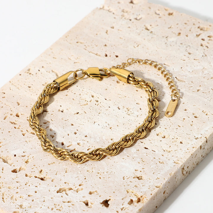 Clara Rope Chain Gold Bracelet