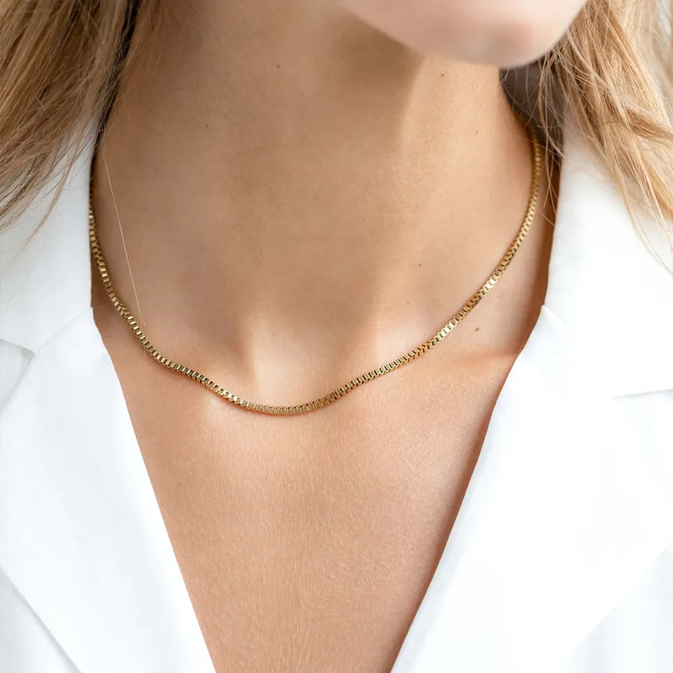 Geordyn Gold Chain Necklace Image