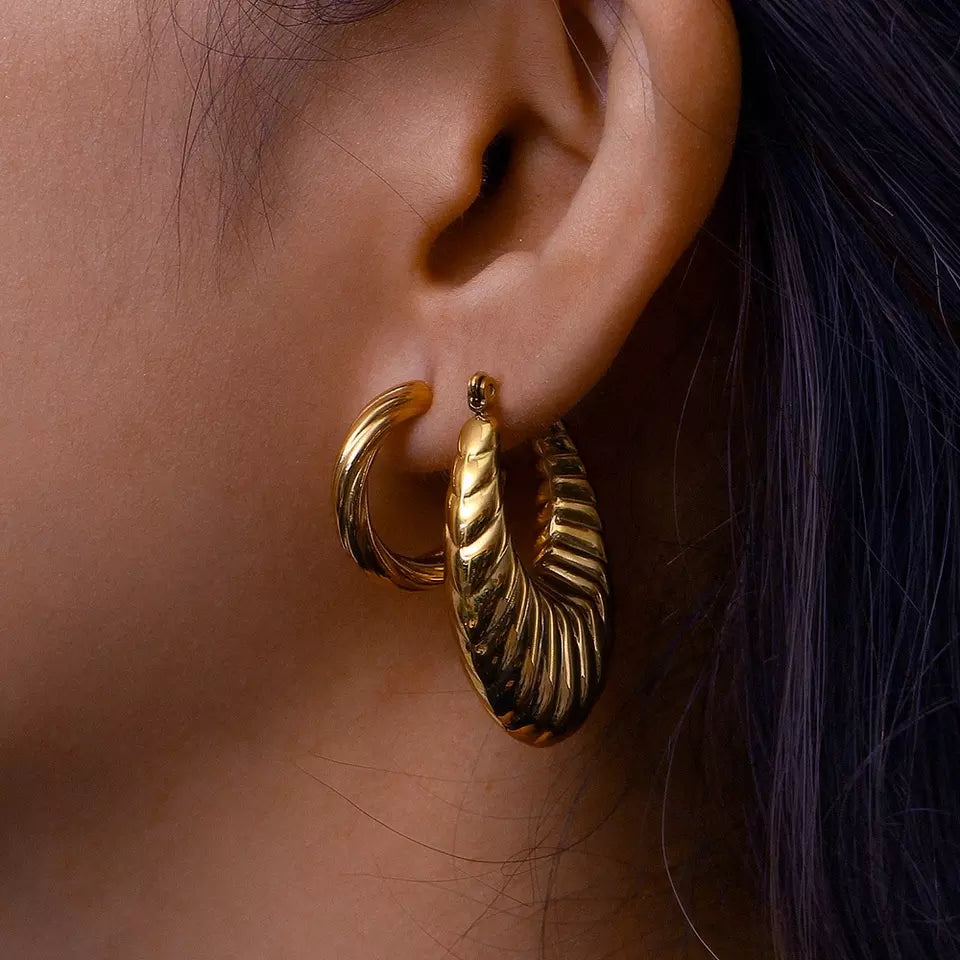 Camila Croissant Earrings Image