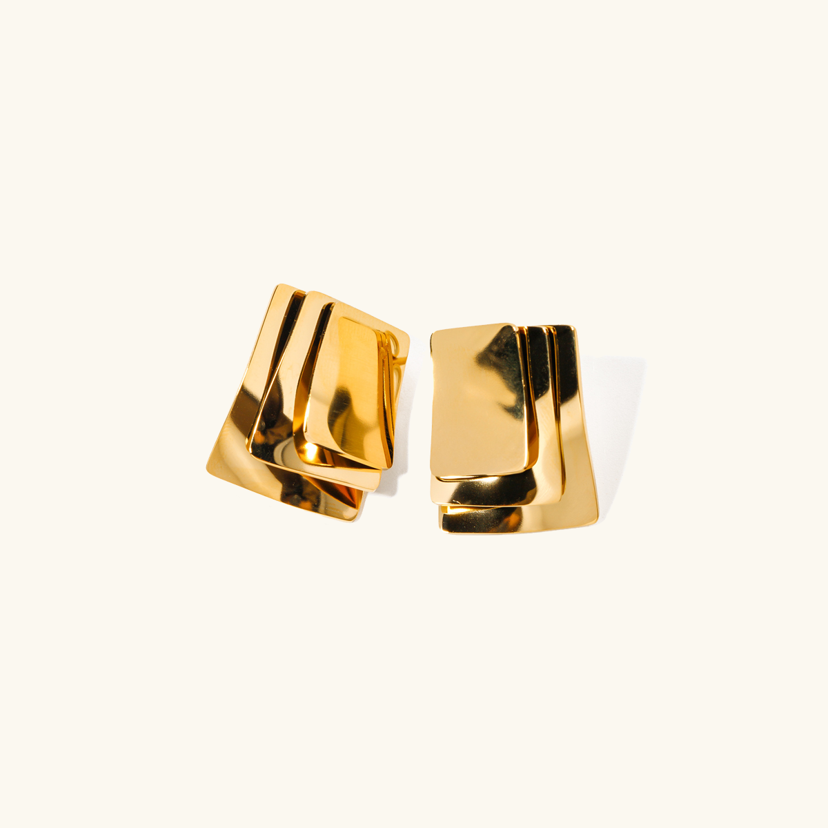 Hettie Gold Earrings Image