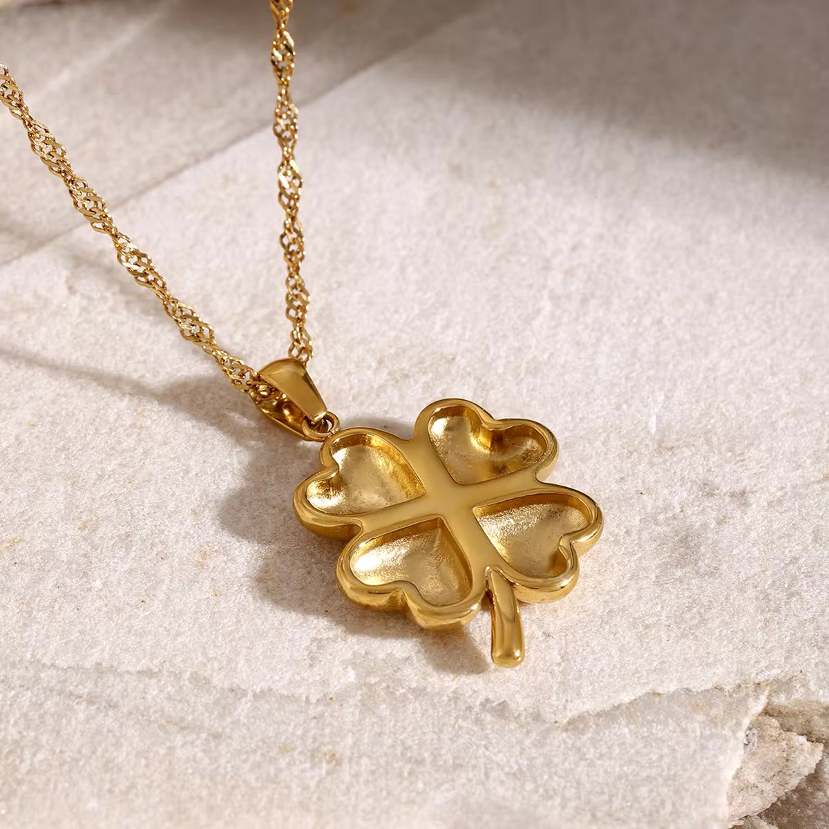 Ella Clover Gold Necklace Image