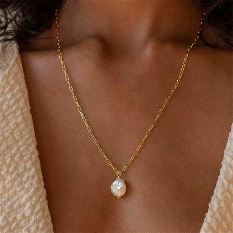 Angelica Freshwater Pearl Necklace Image