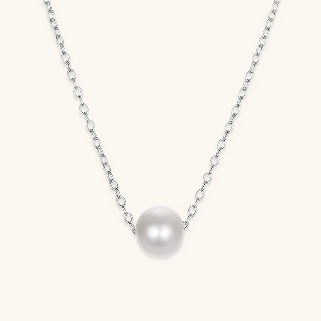 Isla Gold Pearl Necklace Image