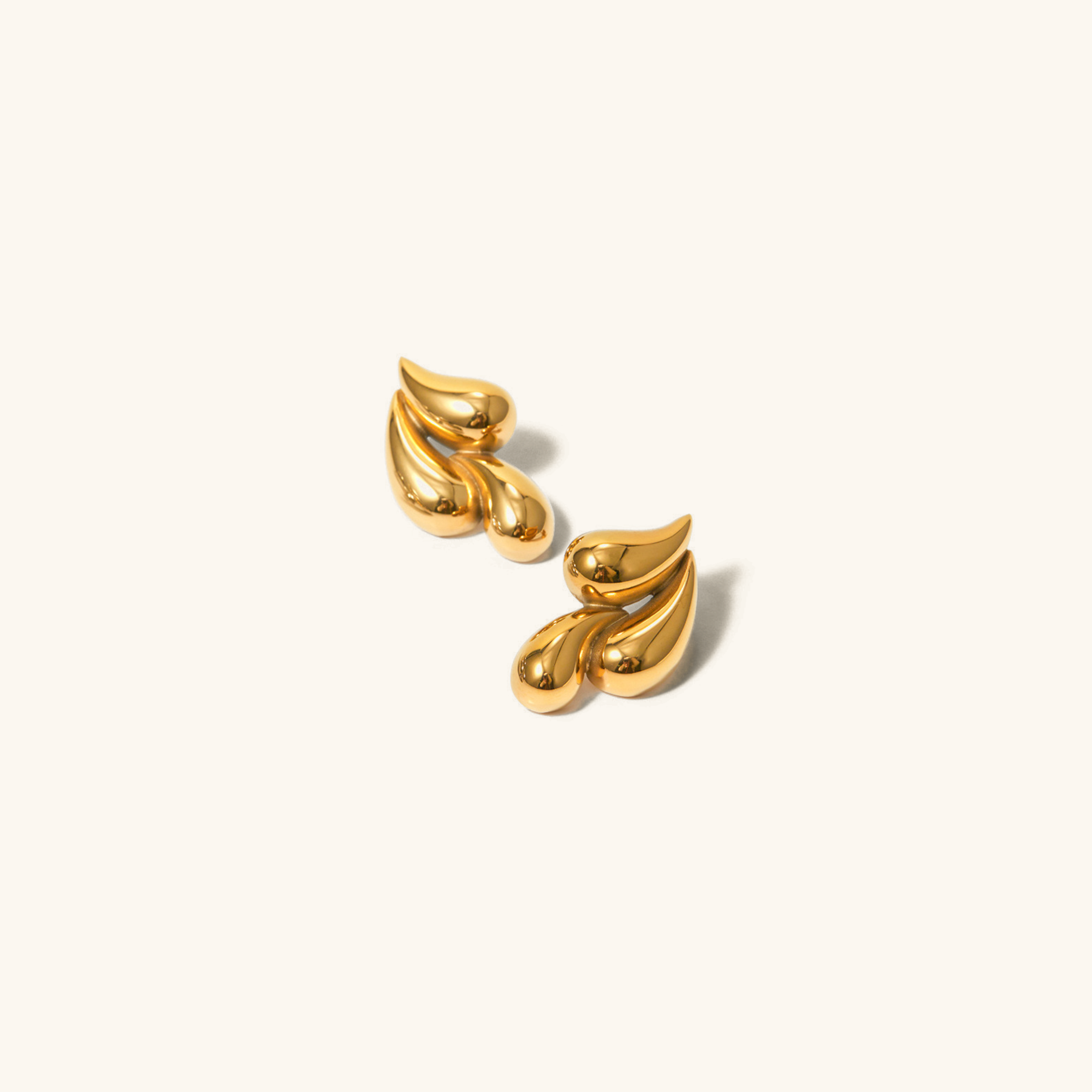 Lulu Gold Earrings Image