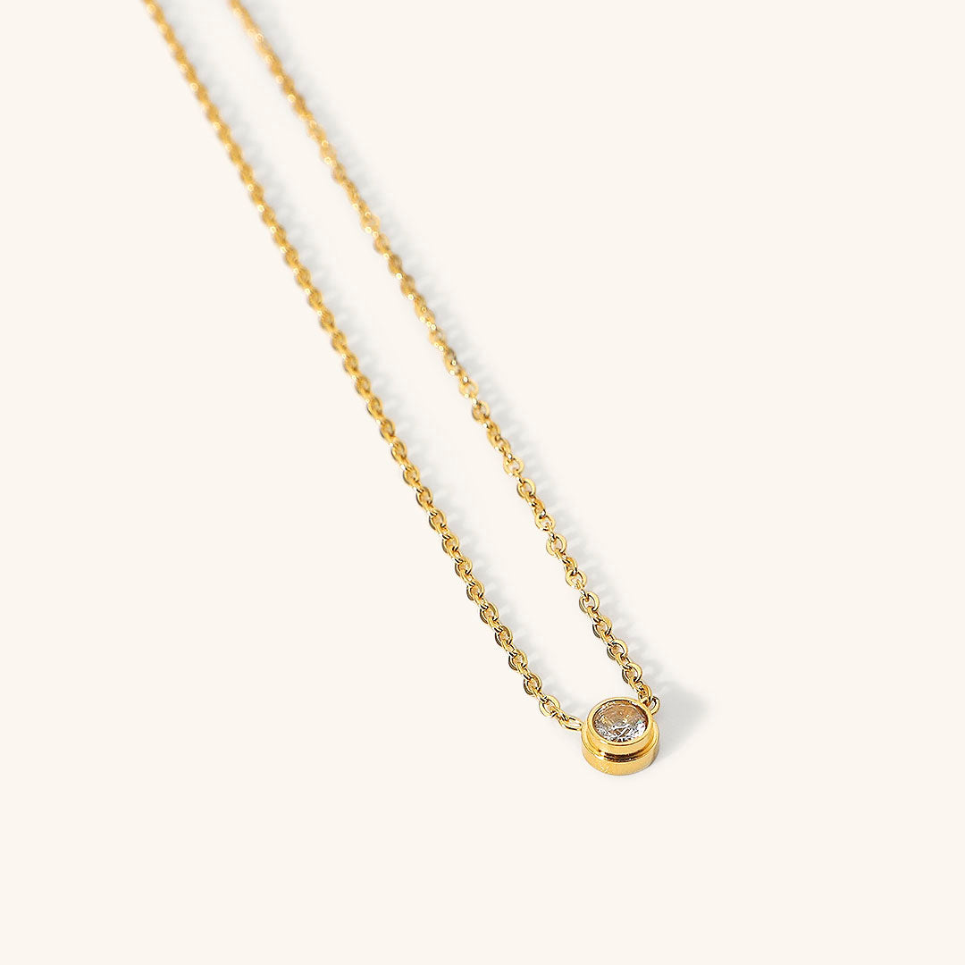 Kira Gold Necklace Image