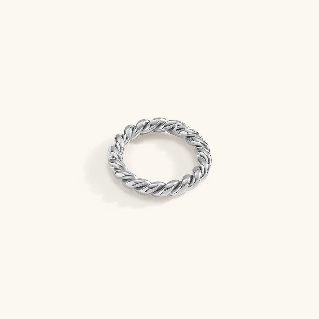 Melody Gold Twist Ring Image