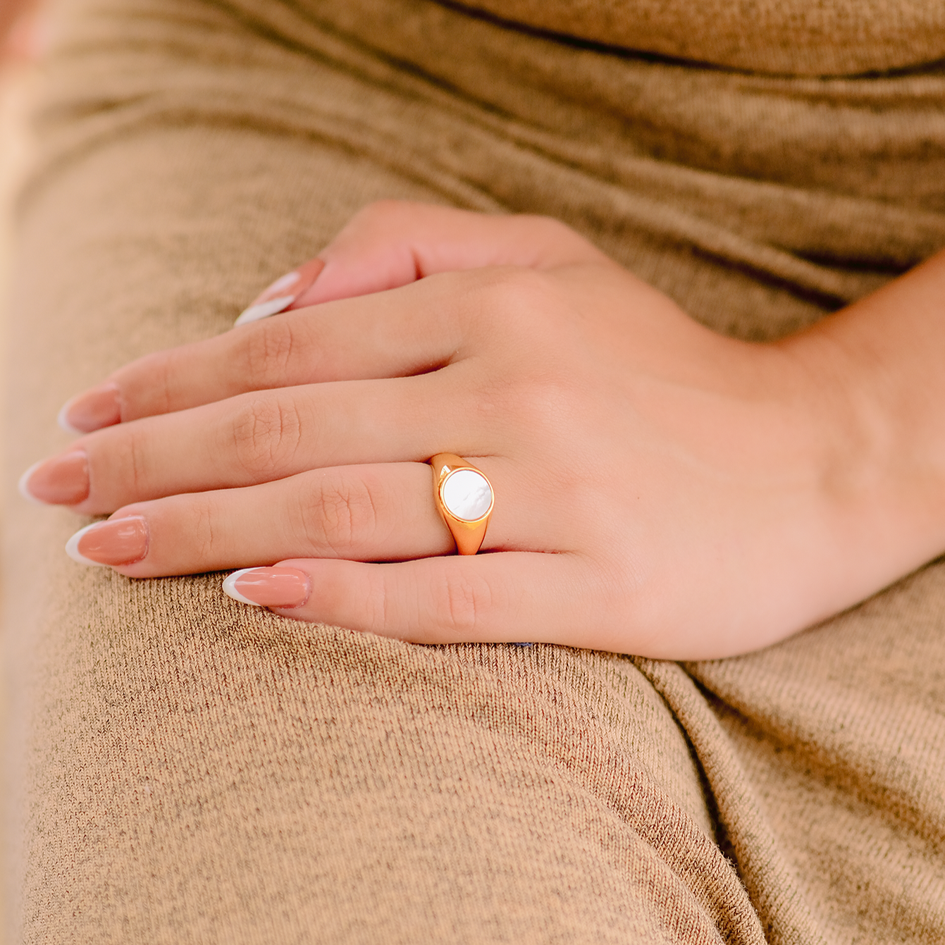 Mother Of Pearl Gold Ring Image