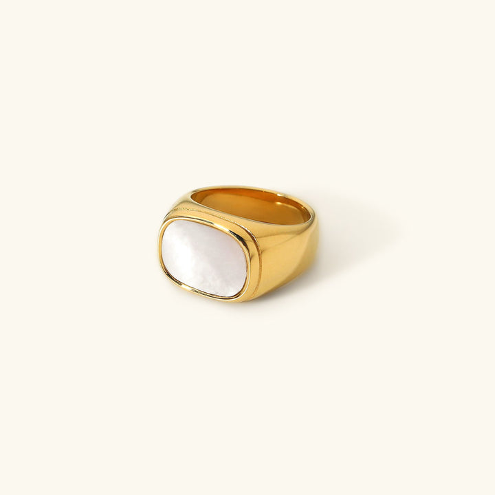 Nova Gold Ring