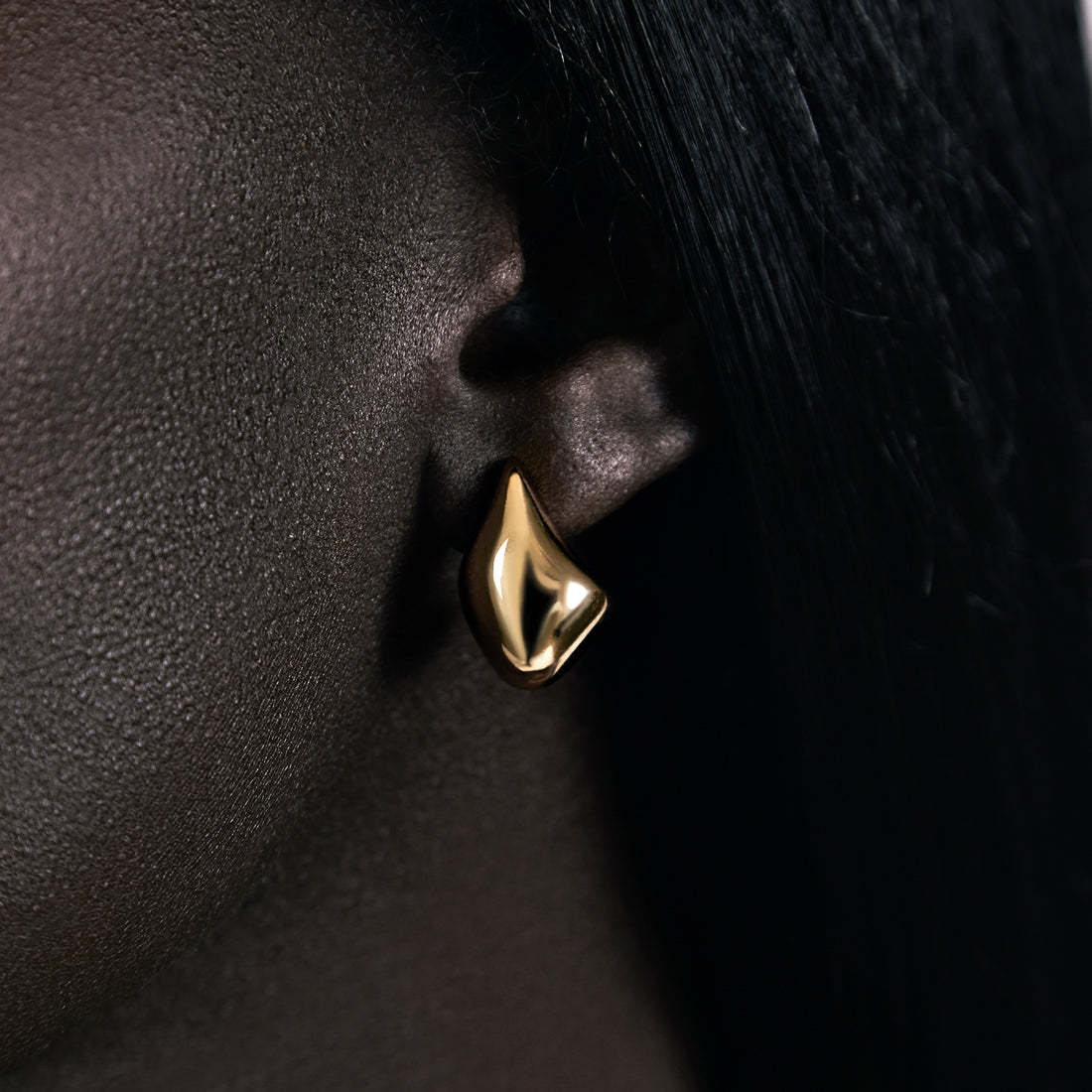 Selena Gold Earrings Image