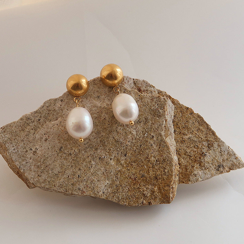 Cornelia Freshwater Pearl Earrings Image