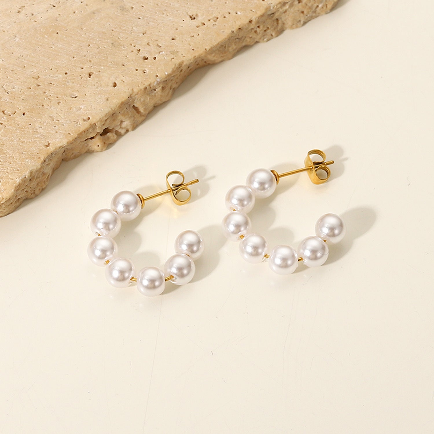 Nina Pearl Earrings Image