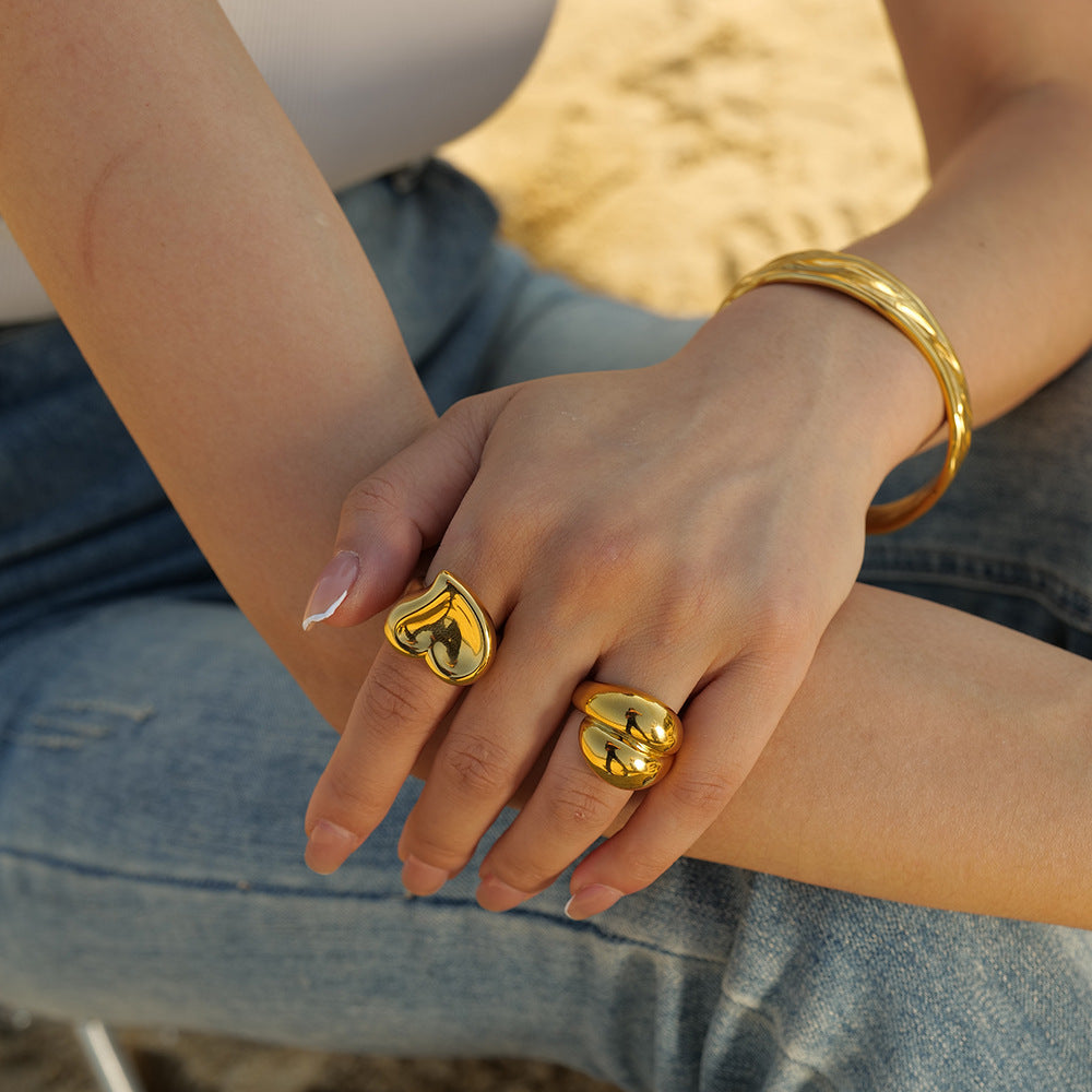 Delia Gold Ring Image