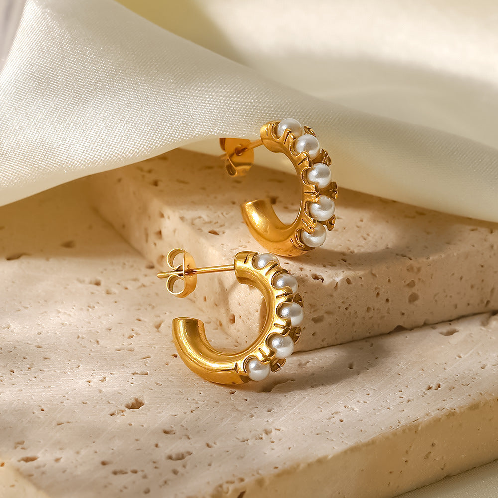 Irene Pearl Hoop Earrings Image