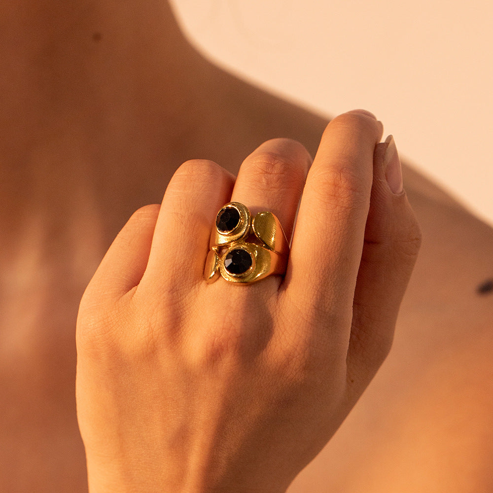 Liza Gold Ring Image