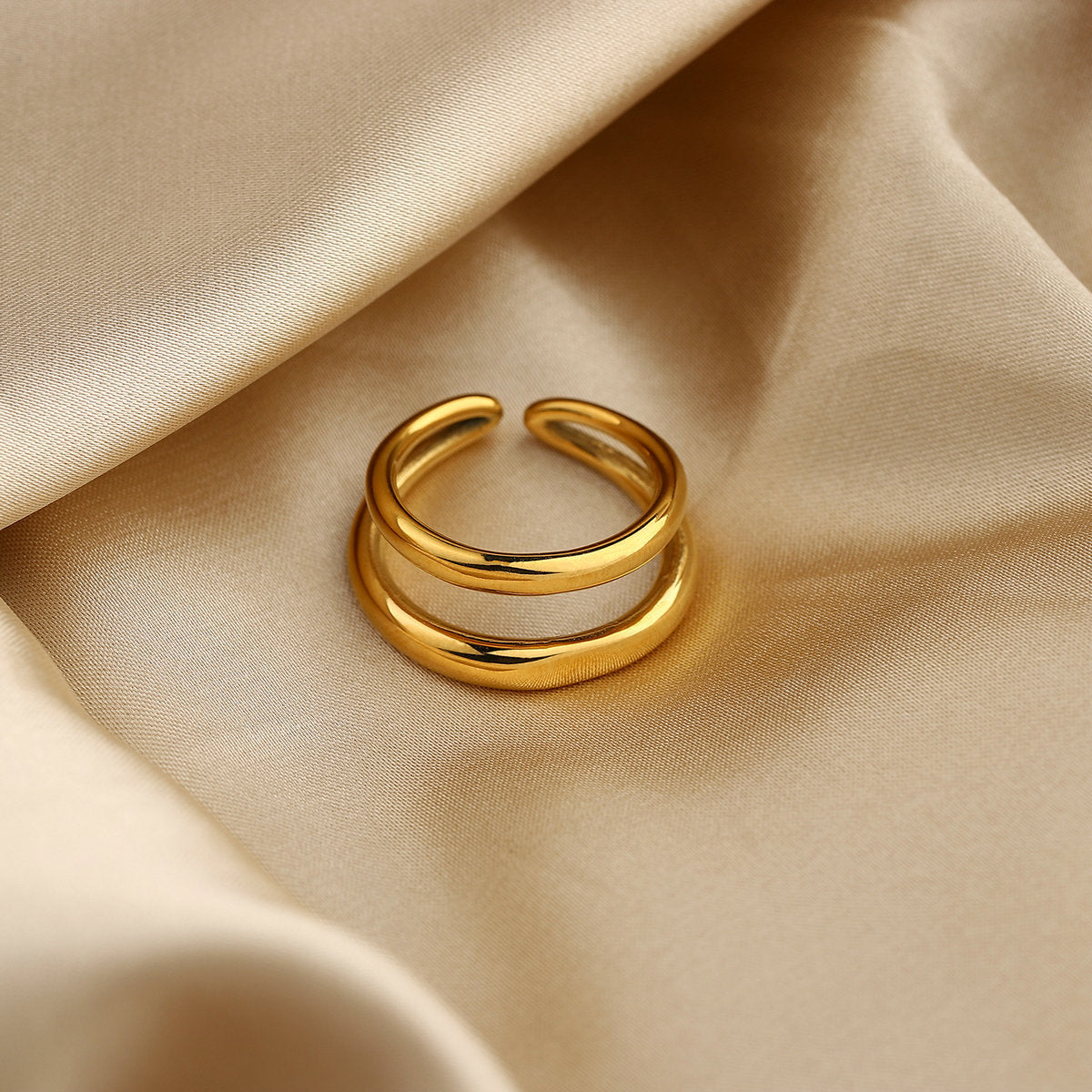 Inspira Gold Ring Image