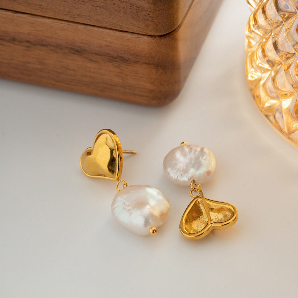 Blanche Freshwater Pearl Earrings Image