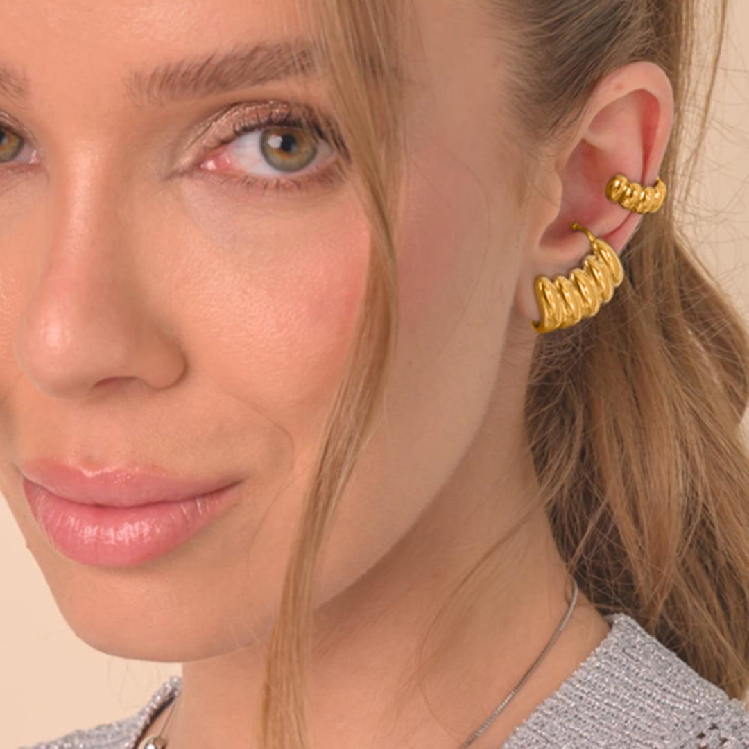Beatrix Gold Earrings