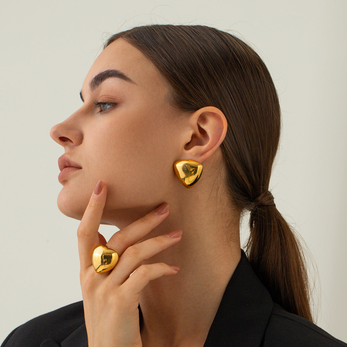 Reagan Gold Earrings Image