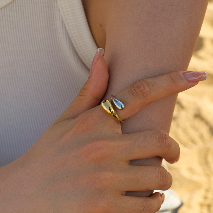 Cora Gold Ring