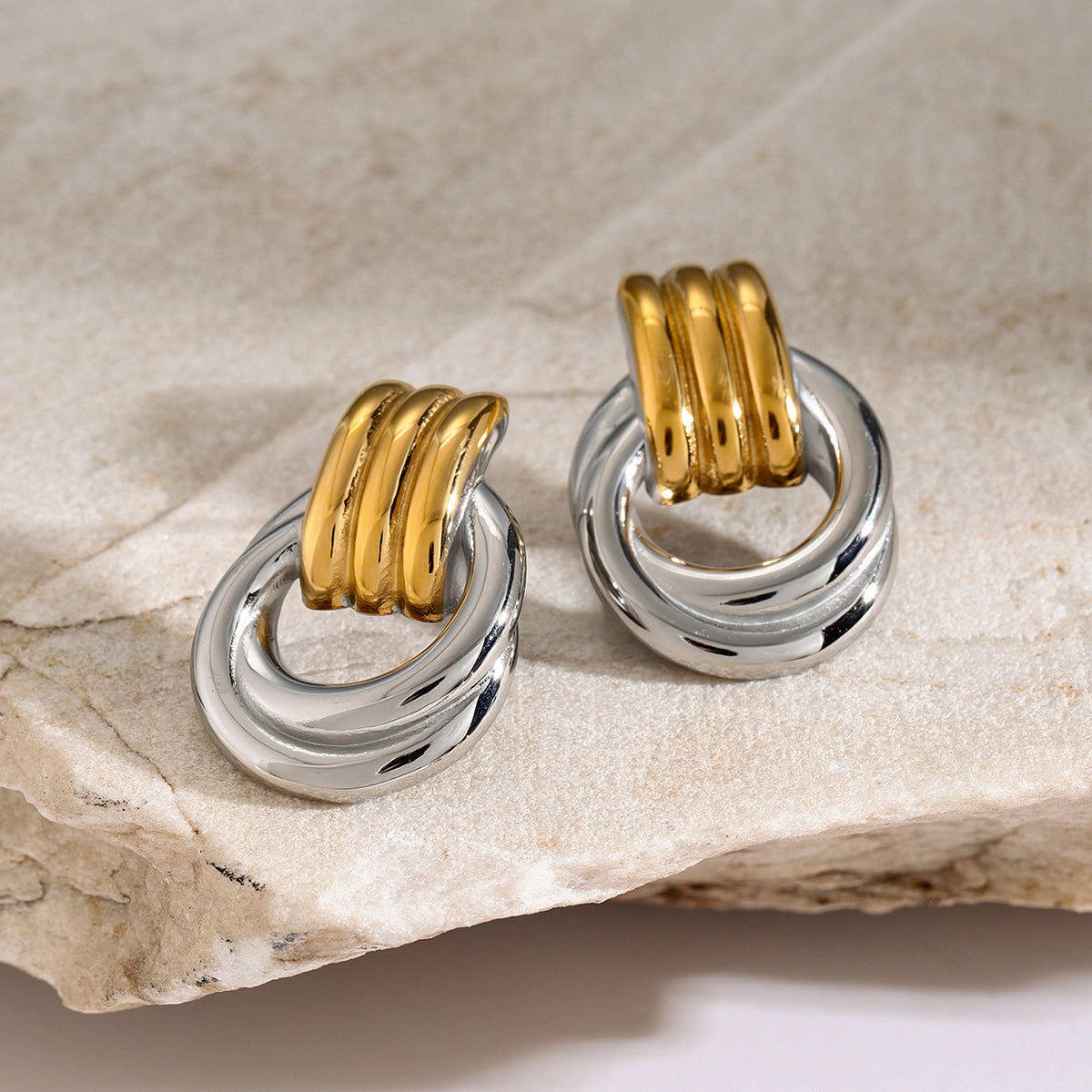 Luna Layered Hoop Earrings Image