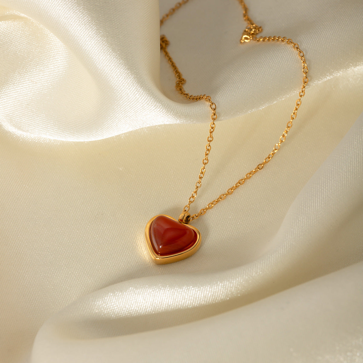 Cecily Gold Heart Necklace Image