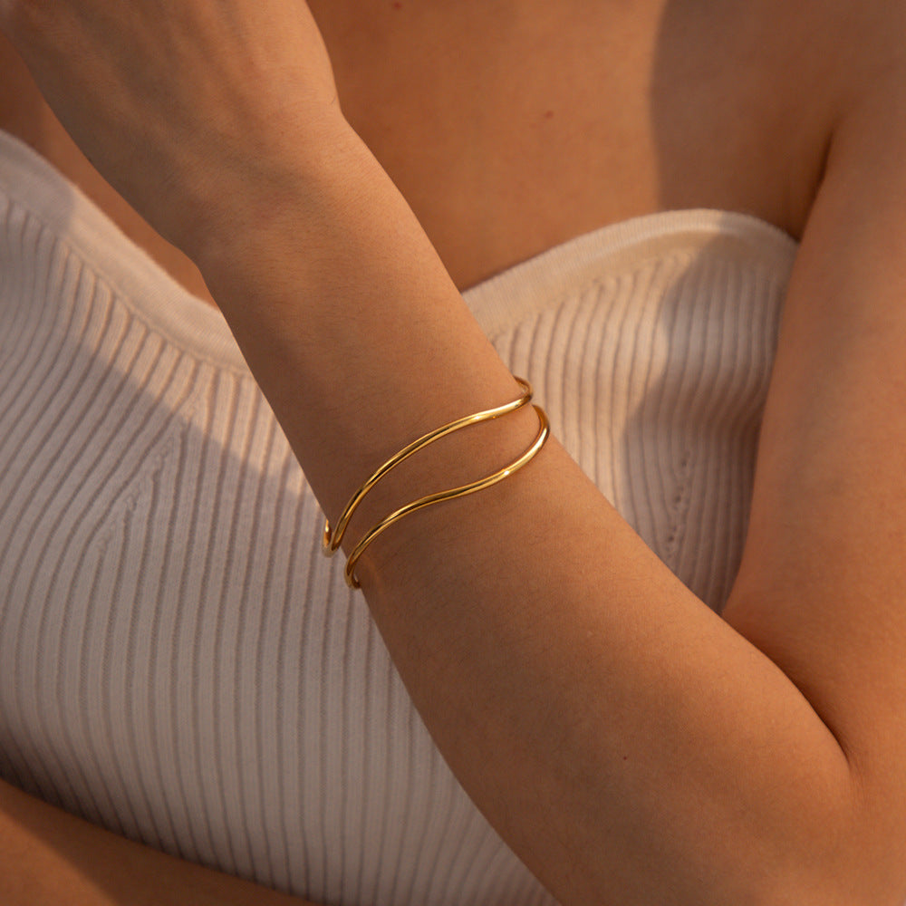 Dakota Gold Bracelet Image