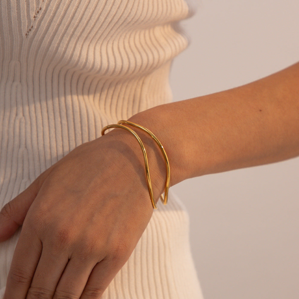 Dakota Gold Bracelet Image