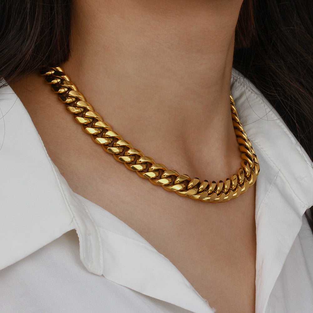 Gianna Chunky Chain Necklace Image