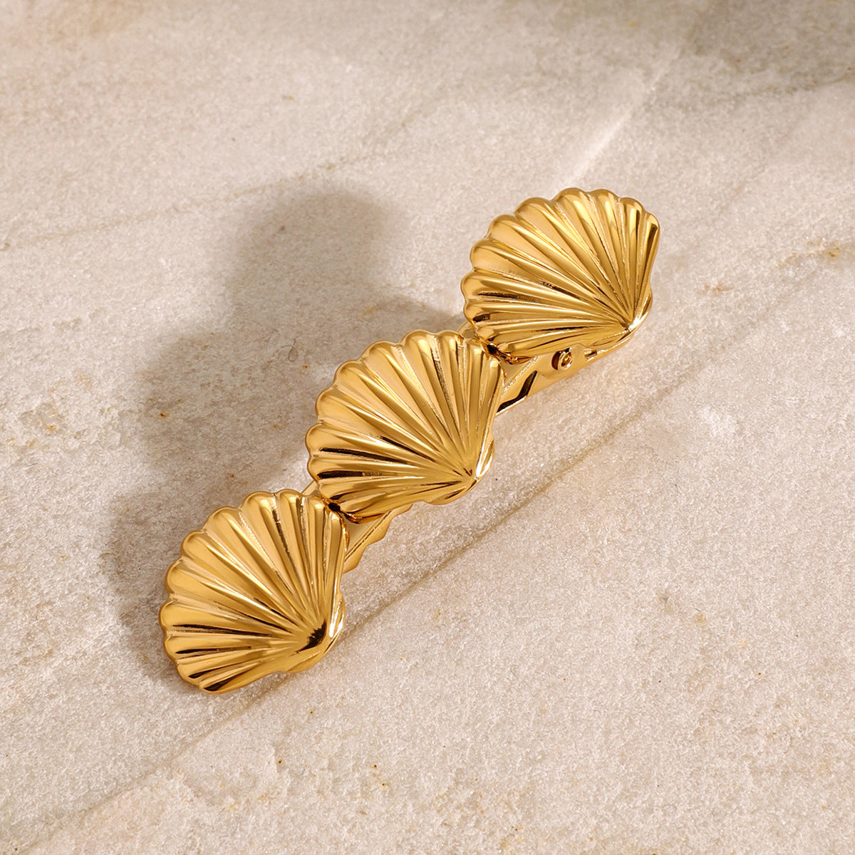 Seashell Serenity Gold Hair Clip Image