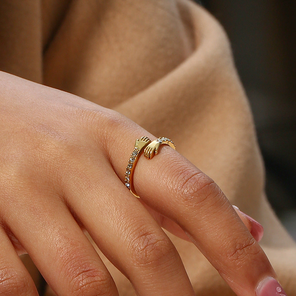 Amaryllis Gold Ring Image