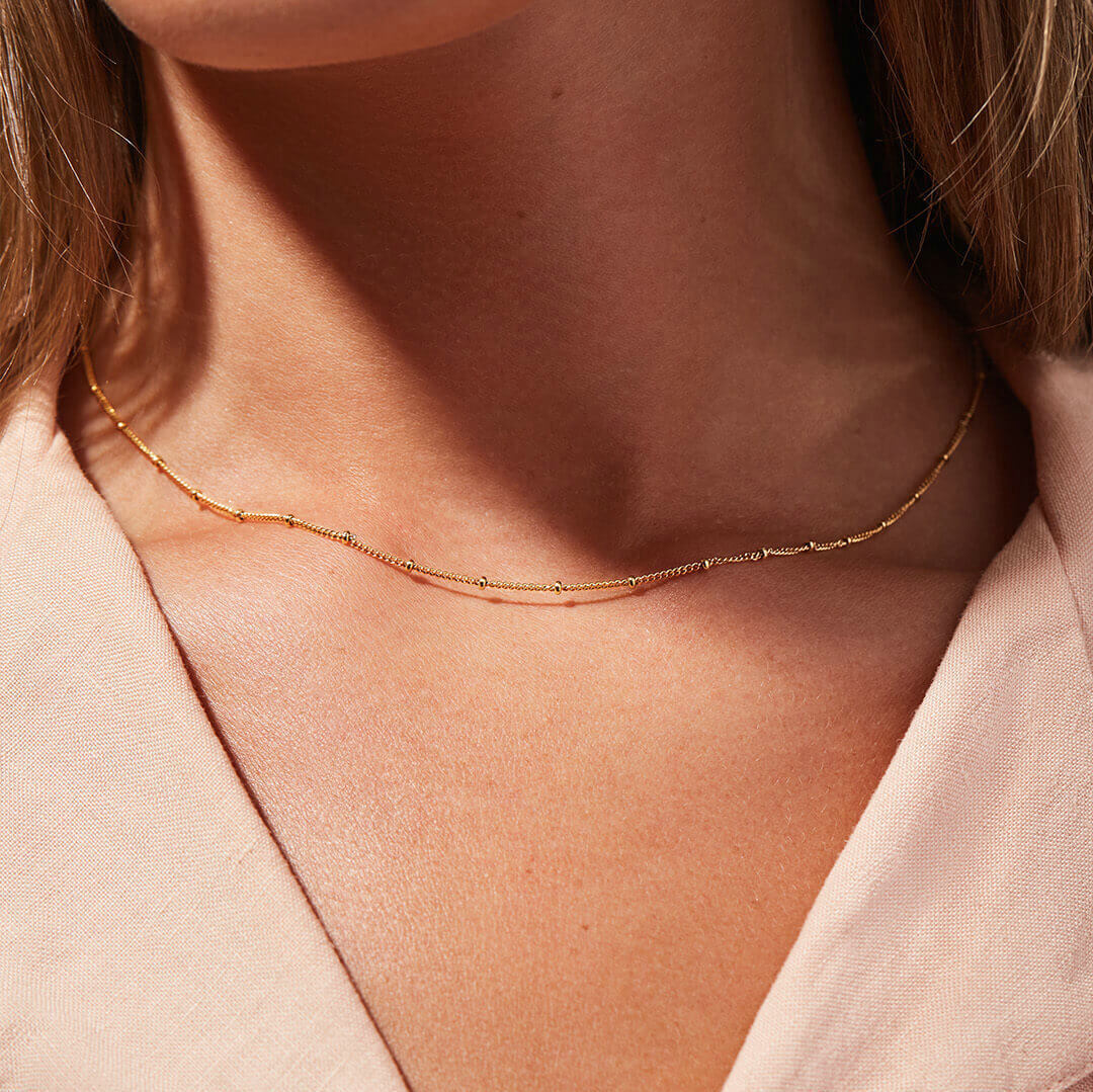 Julia Gold Chain Necklace Image