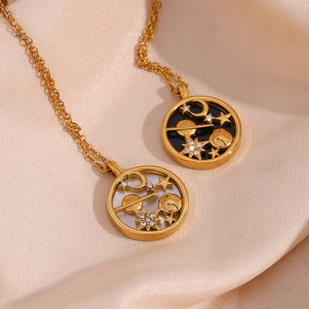 Constance Gold Necklace Image