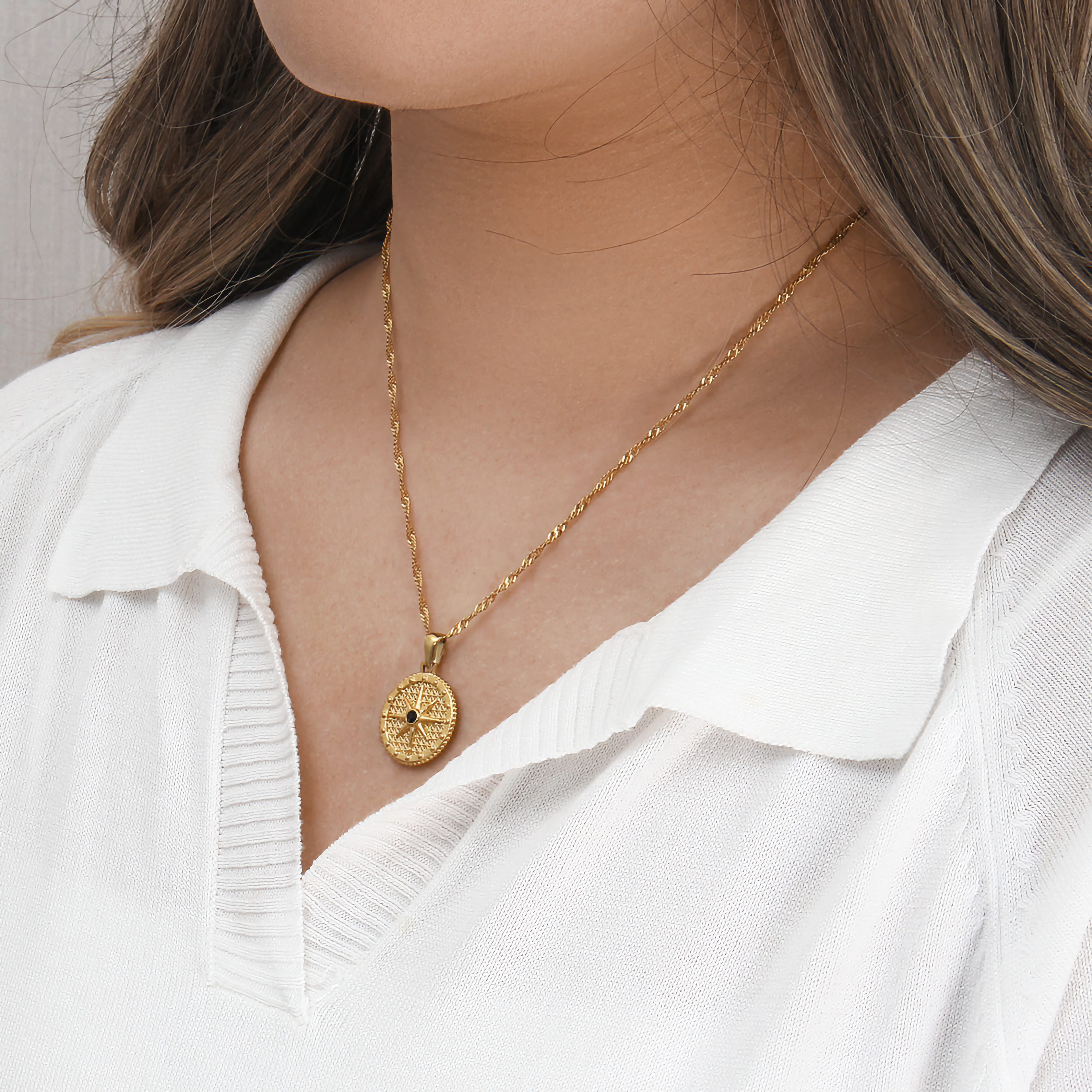 Ellie Compass Necklace Image