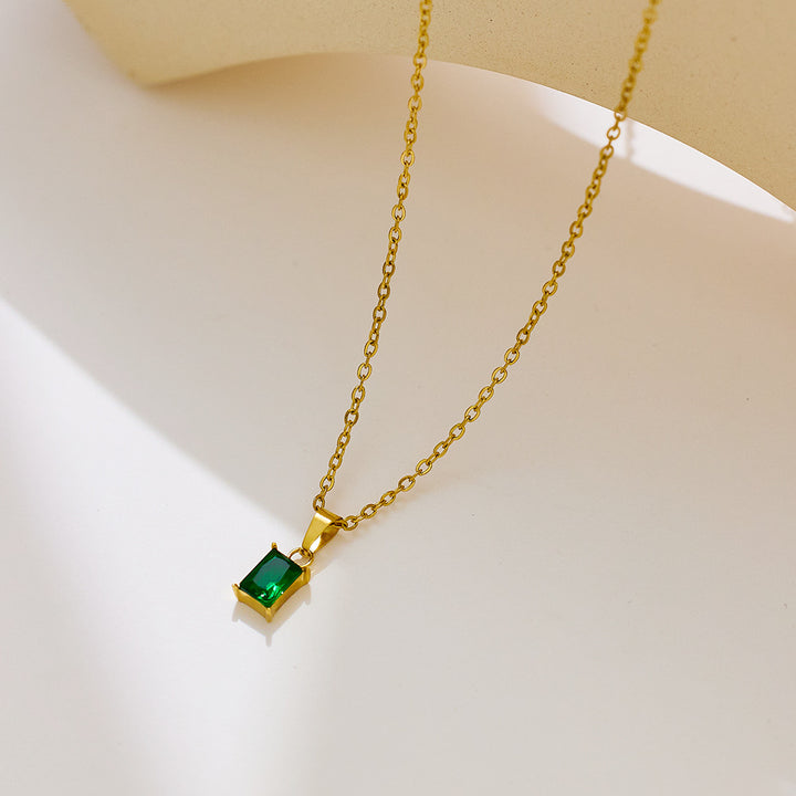 Emi Green Necklace
