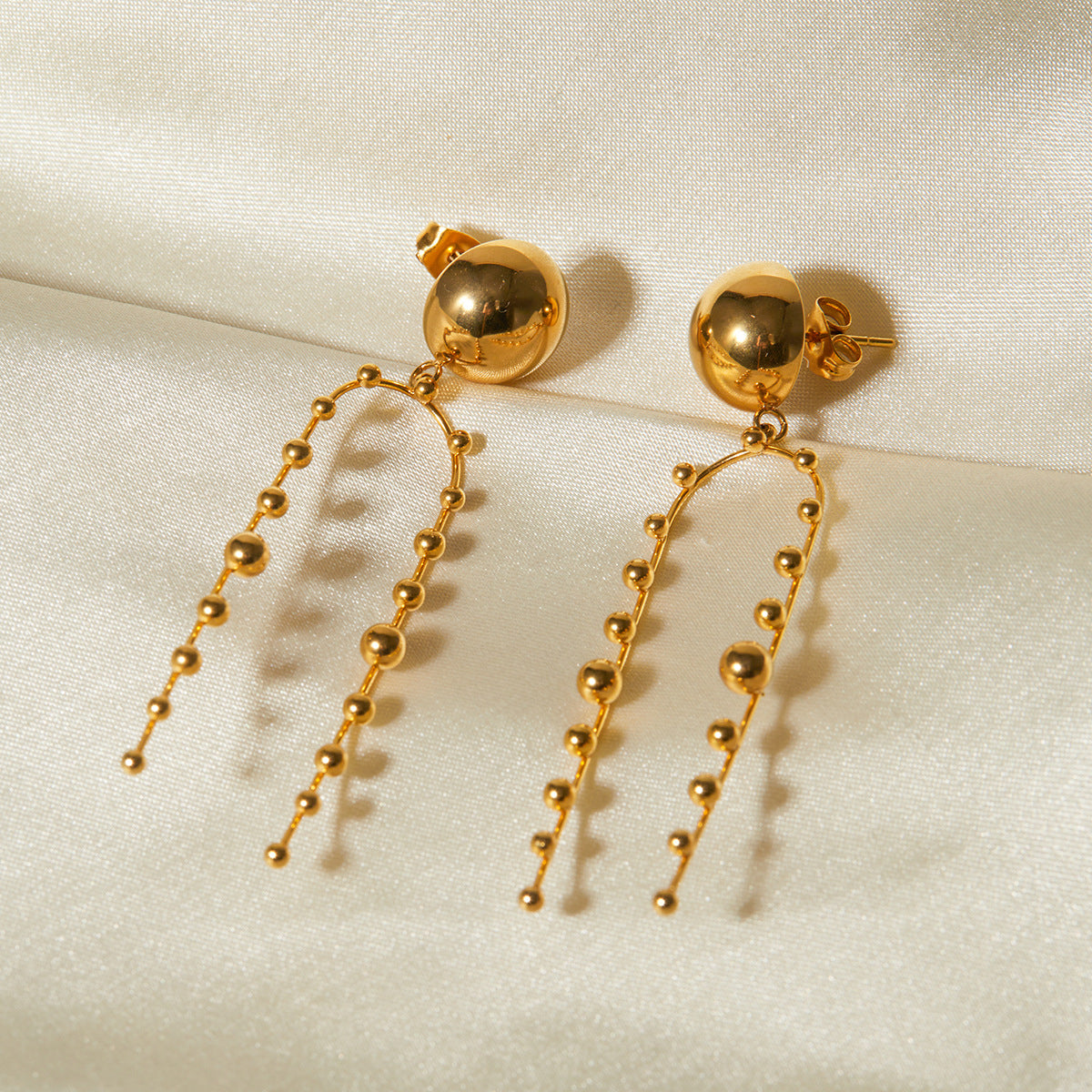 Amabel Gold Earrings Image