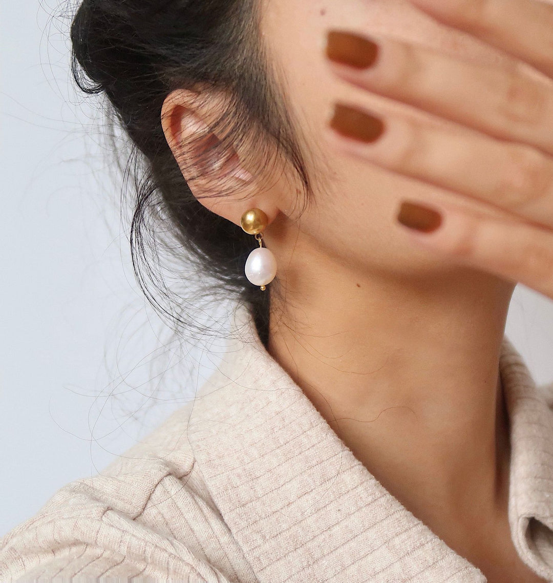 Cornelia Freshwater Pearl Earrings