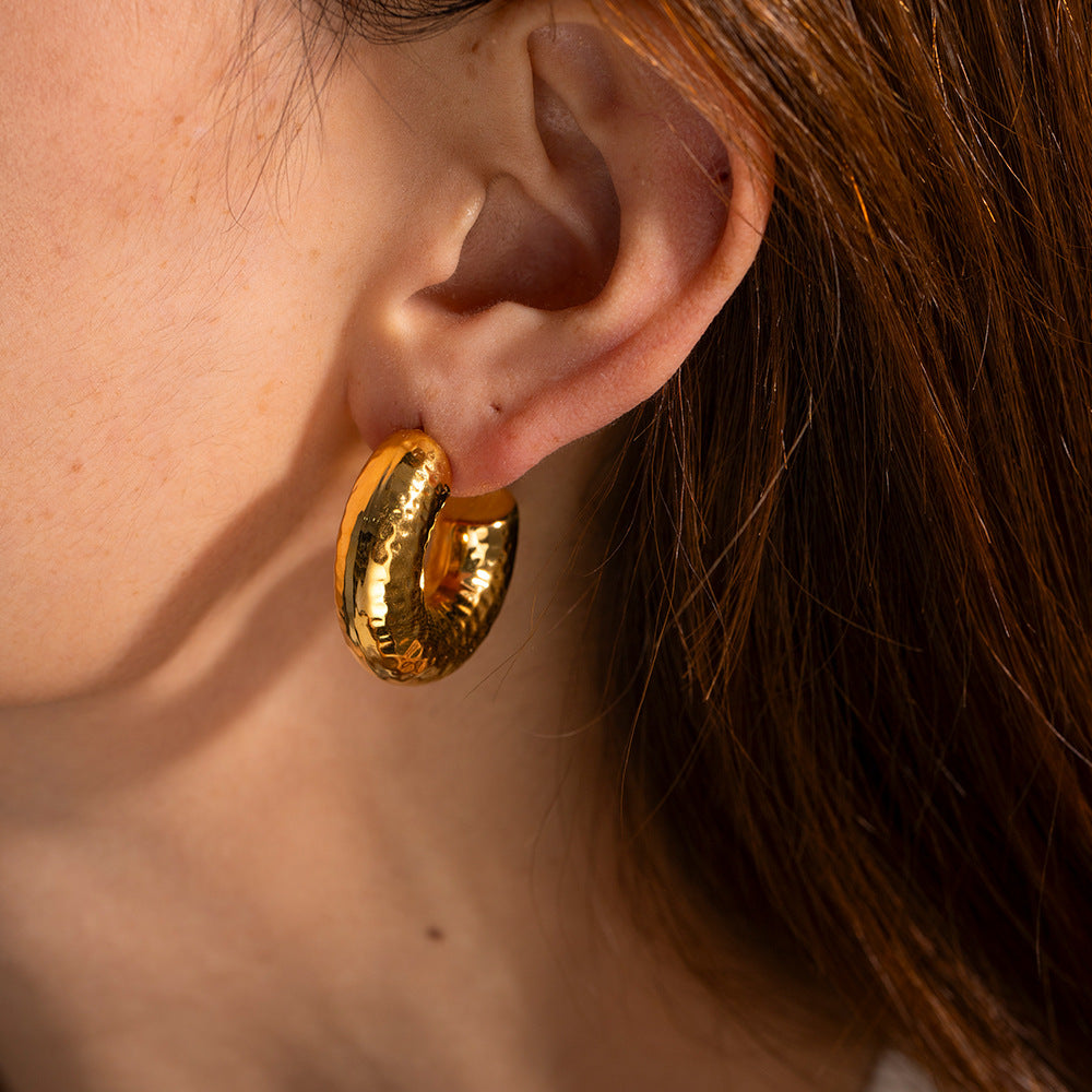 Bethany Gold Earrings Image