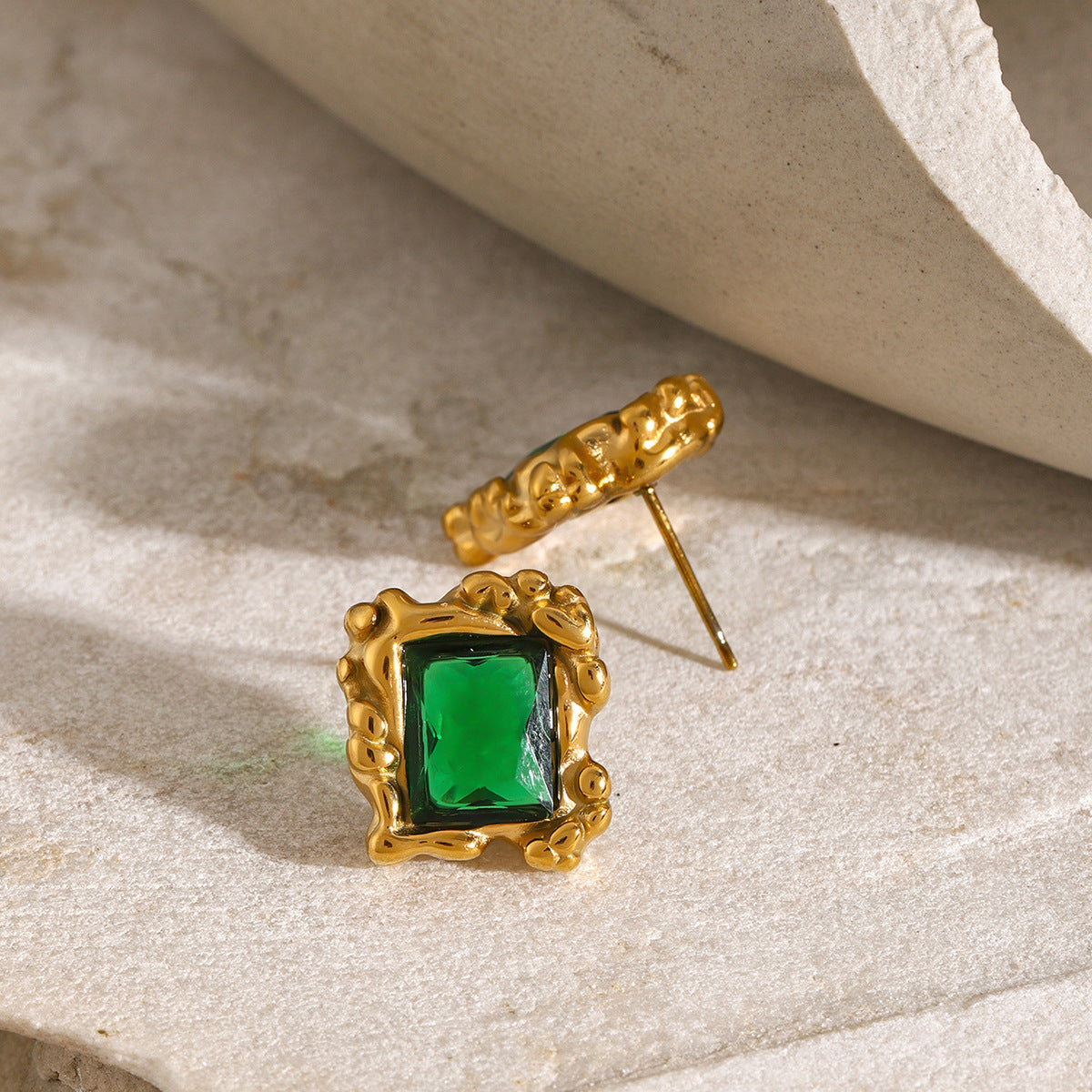 Priscilla Emerald Earrings Image